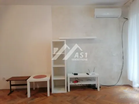 Izdavanje, jednosoban stan, 34m², Grbavica, Novi Sad Sve Podlokacije - image 2