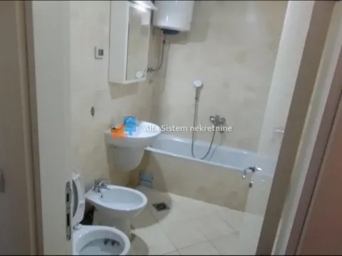 Izdavanje, trosoban stan, 95m², Lion, Zvezdara Sve Podlokacije - image 14