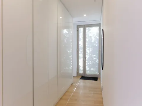 Prodaja, trosoban stan, 214m², Budva, Crna Gora - image 7