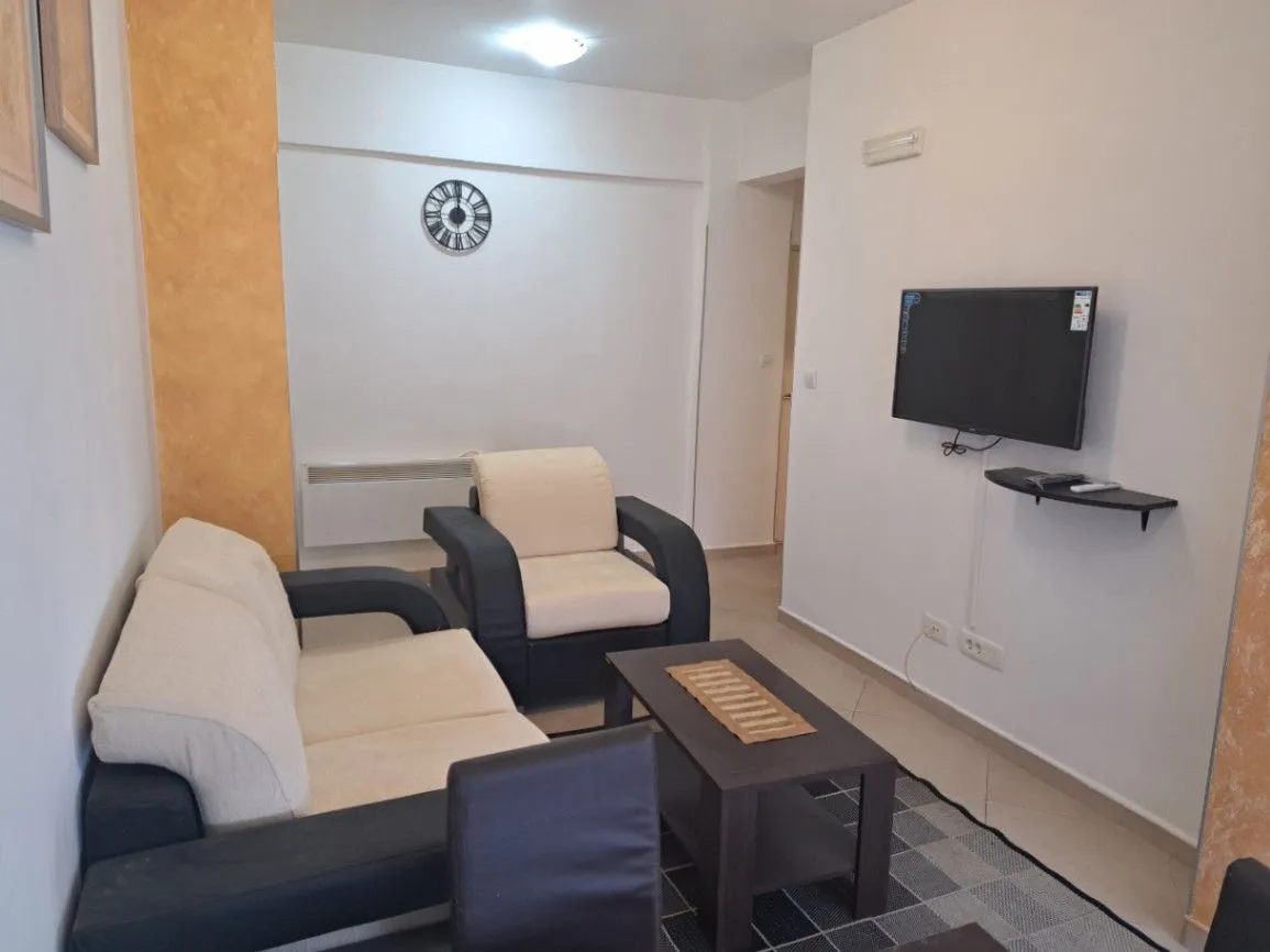 Izdavanje, jednosoban stan, 40m2, Seljanovo, Tivat