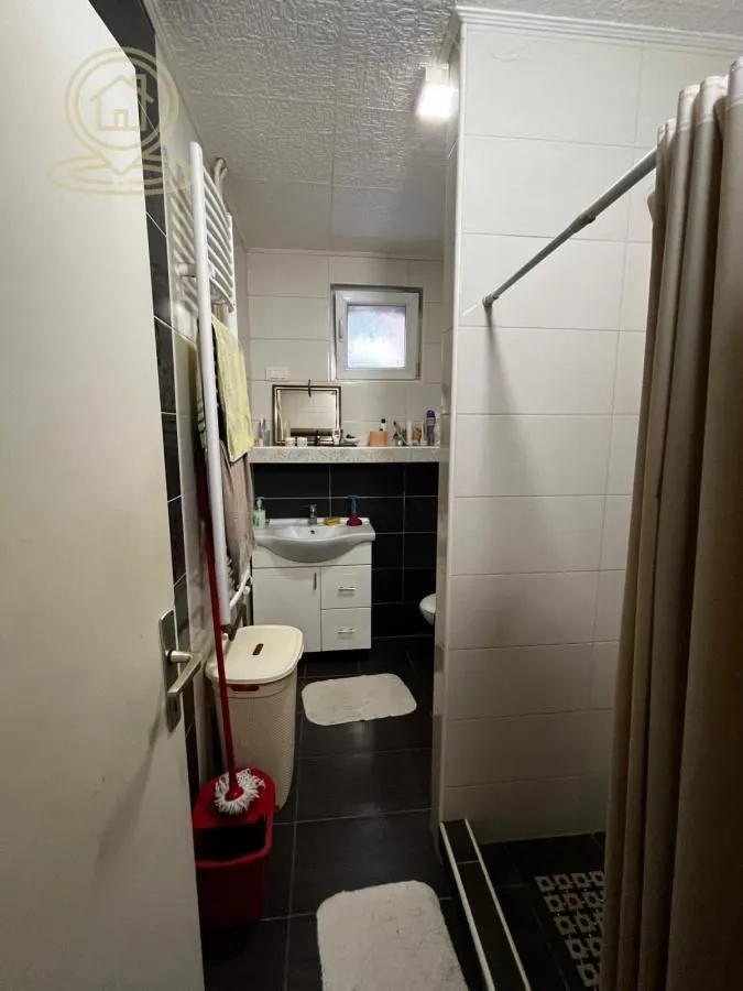 Prodaja, kuća, 200m², Sremski Karlovci, Novi Sad