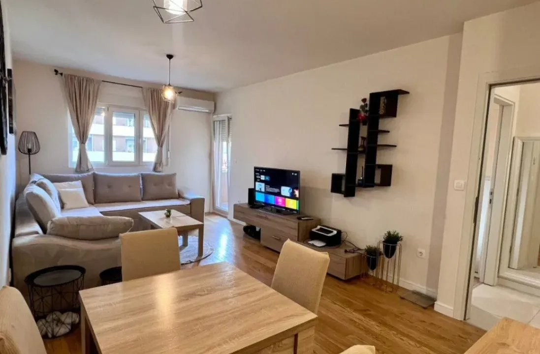 Prodaja, jednosoban stan, 53m², Podgorica, Crna Gora