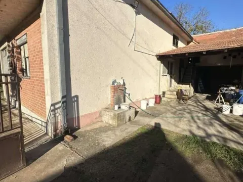 Prodaja, kuća, 490m², Ćuprija, Srbija - image 13