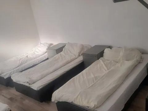 Rent, apartment, 300m², Podgorica, Crna Gora - image 1