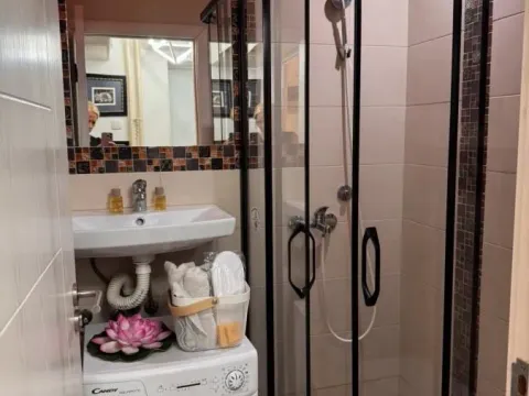 Izdavanje, jednosoban stan, 25m², Kalenić Pijaca, Vračar Sve Podlokacije - image 10