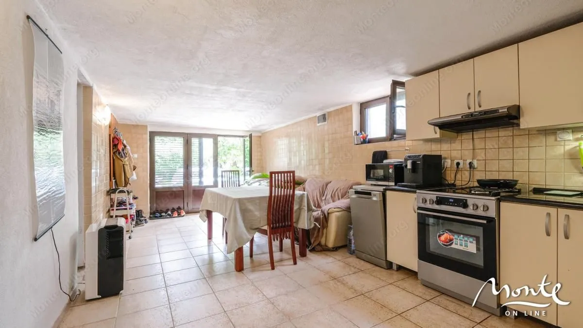 Prodaja, kuća, 100m², Stoliv, Kotor