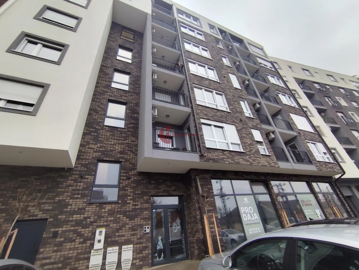 Prodaja, trosoban stan, 66m², Centar, Subotica
