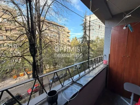 Izdavanje, dvosoban stan, 50m², Tašmajdan, Palilula Sve Podlokacije - image 10