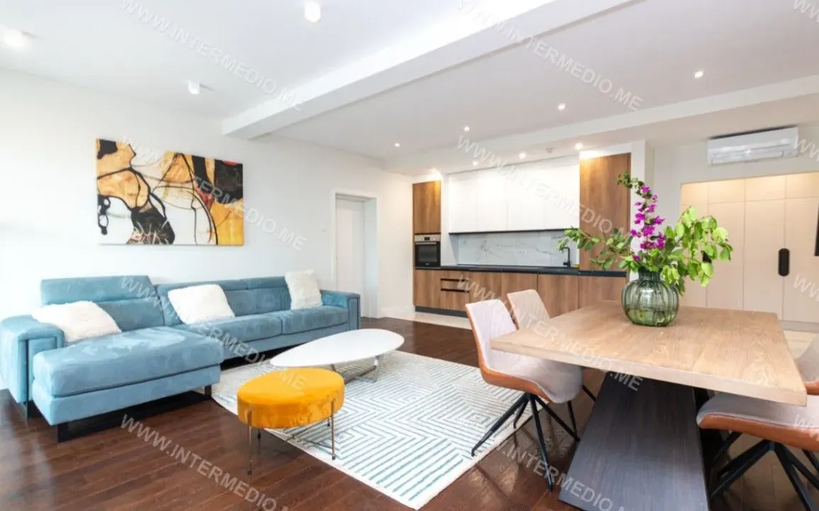 Sale, two bedroom apartment, 180m², Đenovići, Herceg Novi