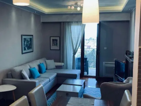 Izdavanje, dvosoban stan, 70m², Gorica C, Podgorica - image 8