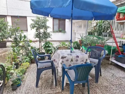 Sale, three bedroom apartment, 105m², Novi Beograd Blok 37, Novi Beograd Sve Podlokacije - image 9