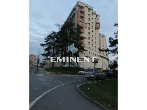 Izdavanje, dvosoban stan, 49m², Hala Pionir, Palilula Sve Podlokacije - image 12