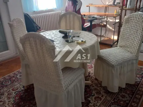 Izdavanje, dvosoban stan, 40m², Centar, Novi Sad - image 3
