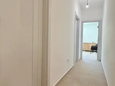 Sale, one bedroom apartment, 45m², Bečići, Budva - image 5