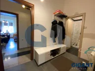 Izdavanje, trosoban stan, 90m², Kalenić Pijaca, Vračar Sve Podlokacije - image 7