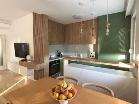 Prodaja, dvosoban stan, 67m², Centar, Podgorica - image 3