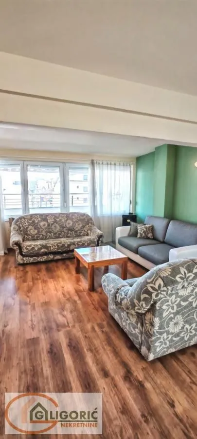 Sale, four bedroom apartment, 112m², Lekino Brdo, Voždovac Sve Podlokacije