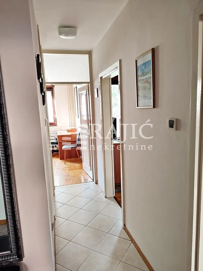 Rent, three bedroom apartment, 85m², Stari Grad, Beograd