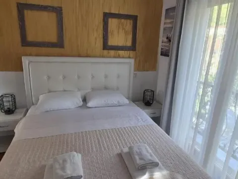 Izdavanje, ugostiteljski objekat, 500m², Dobrota, Kotor - image 21