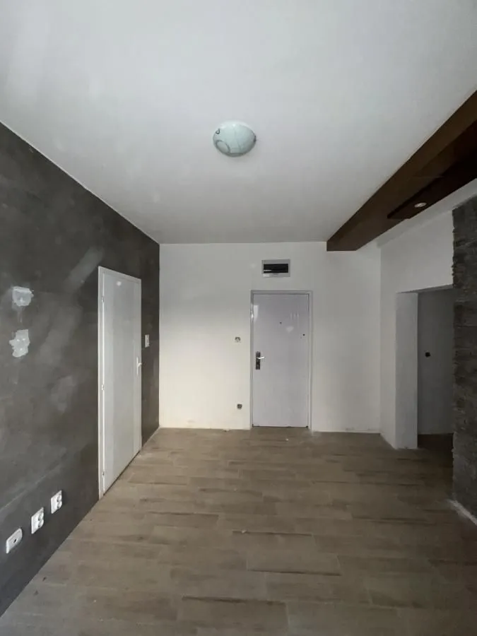 Prodaja, garsonjera, 28m², Palilula, Niš