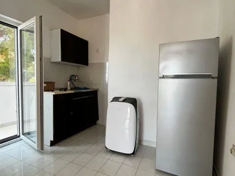 Sale, one bedroom apartment, 67m², Petrovac, Budva - image 3
