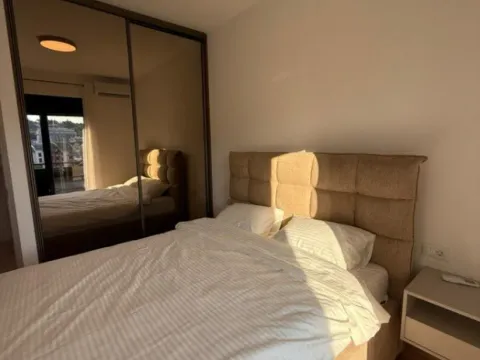 Izdavanje, dvosoban stan, 65m², Zagorič, Podgorica - image 11