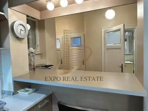 Izdavanje, dvosoban stan, 70m², Stari Grad, Beograd - image 13