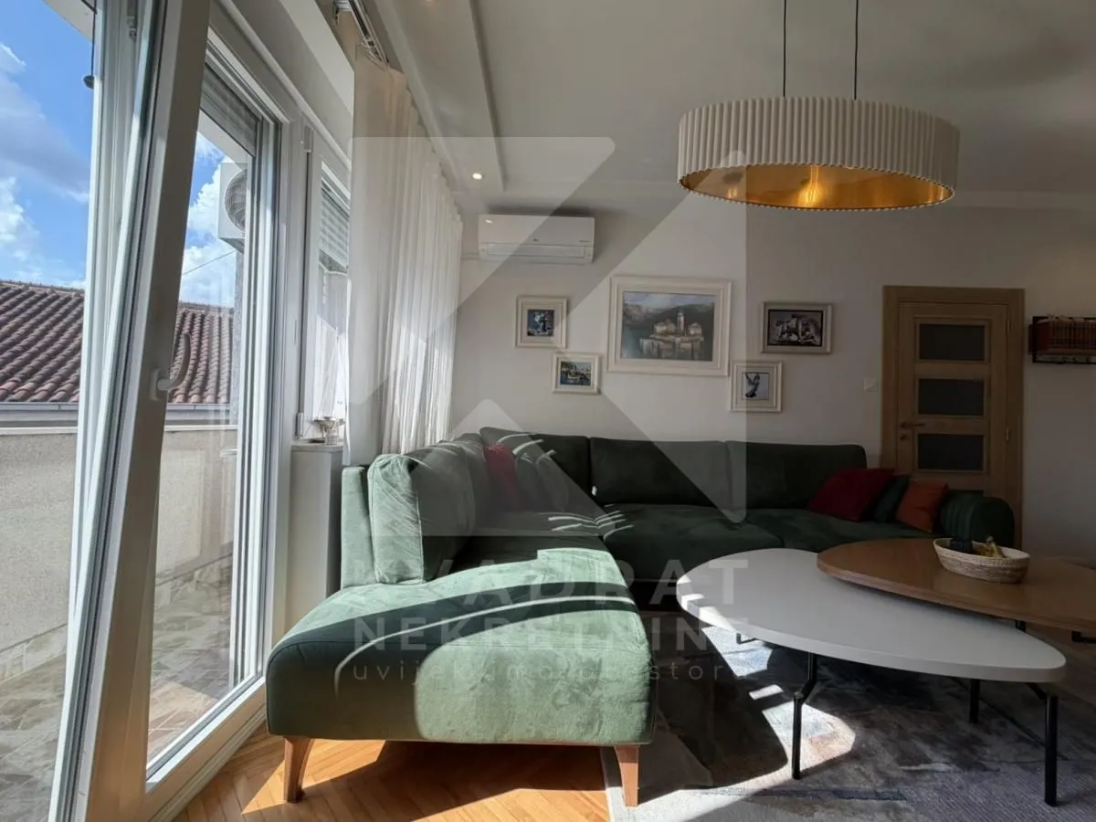 Prodaja, dvosoban stan, 75m², Stara Varoš, Podgorica