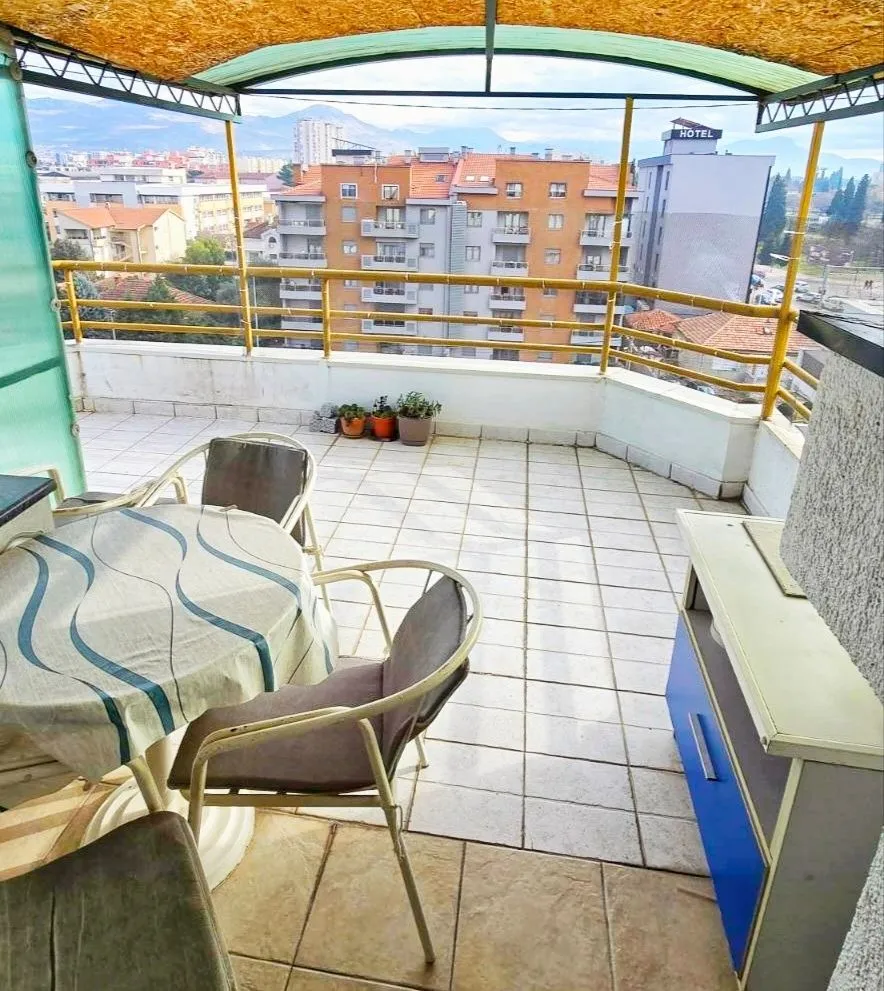 Prodaja, dvosoban stan, 77m², Ljubović, Podgorica