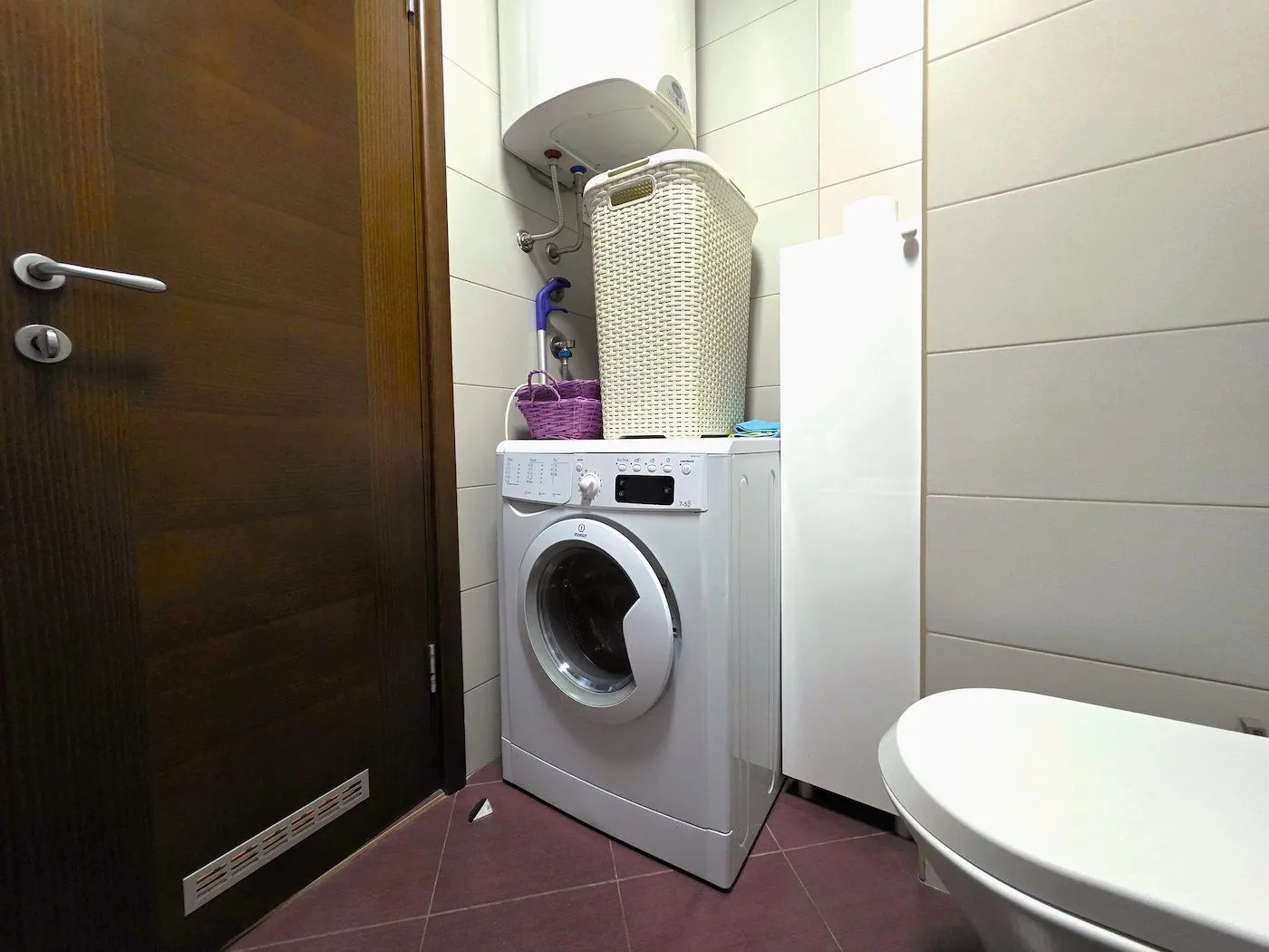 Prodaja, stan, 46m², 1 maj, Podgorica
