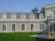 Izdavanje, kuća, 900m², Jajinci, Voždovac Sve Podlokacije - image 2