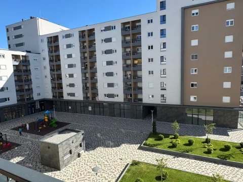 Rent, one bedroom apartment, 40m², Stari Aerodrom, Podgorica - image 9