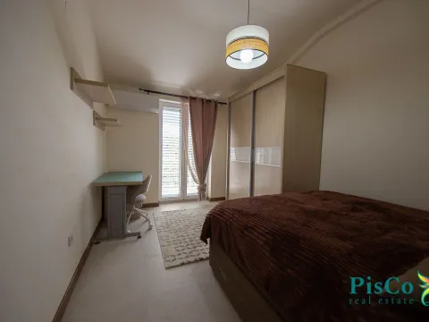 Izdavanje, trosoban stan, 115m², Momišići, Podgorica - image 7