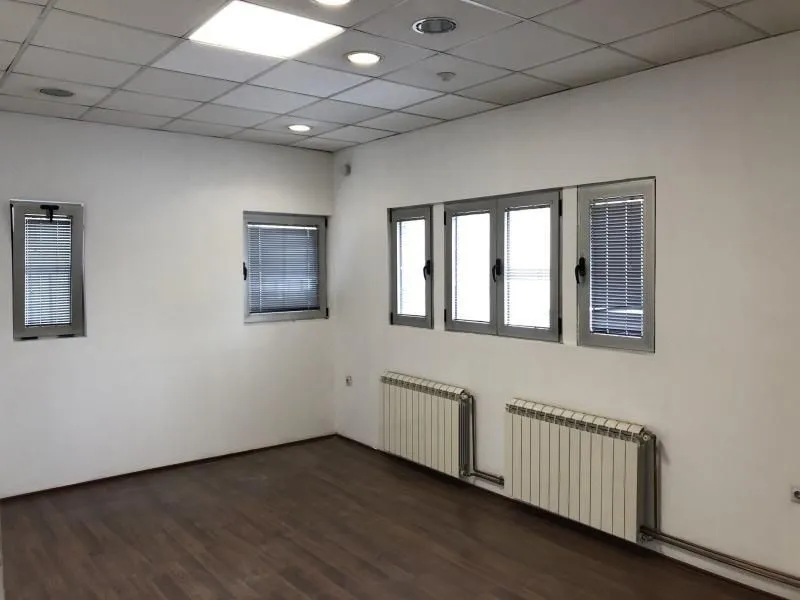 Rent, office space, 280m², Altina, Beograd