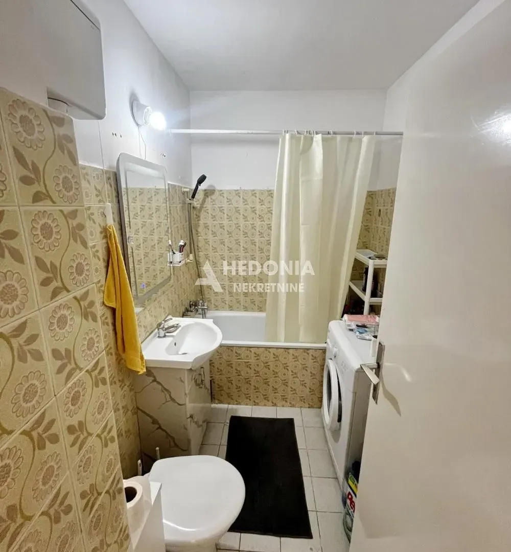 Prodaja, dvosoban stan, 73m², Brace Jerković, Voždovac Sve Podlokacije