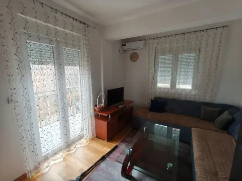 Rent, two bedroom apartment, 70m², Zabjelo, Podgorica - image 2