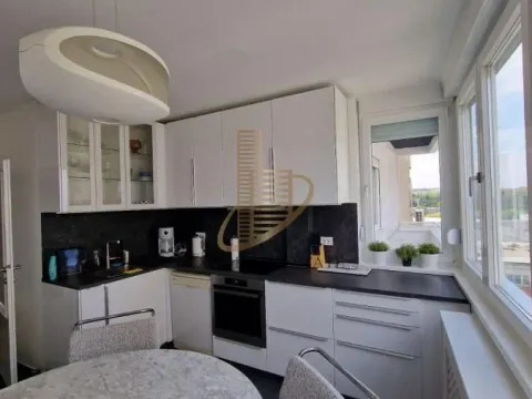Rent, three bedroom apartment, 73m², Tašmajdan, Palilula Sve Podlokacije - image 5