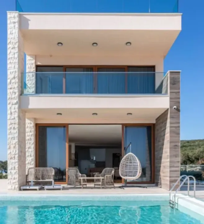 Rent, house, 450m², Krimovica, Kotor