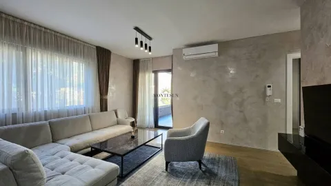 Rent, two bedroom apartment, 69m², Centar, Budva - image 1