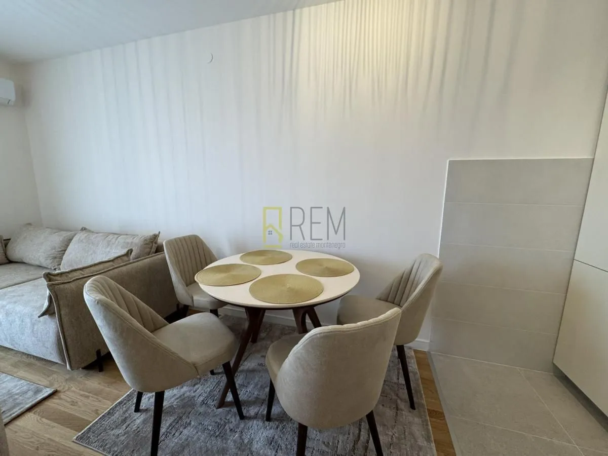 Izdavanje, dvosoban stan, 59m², Zabjelo, Podgorica