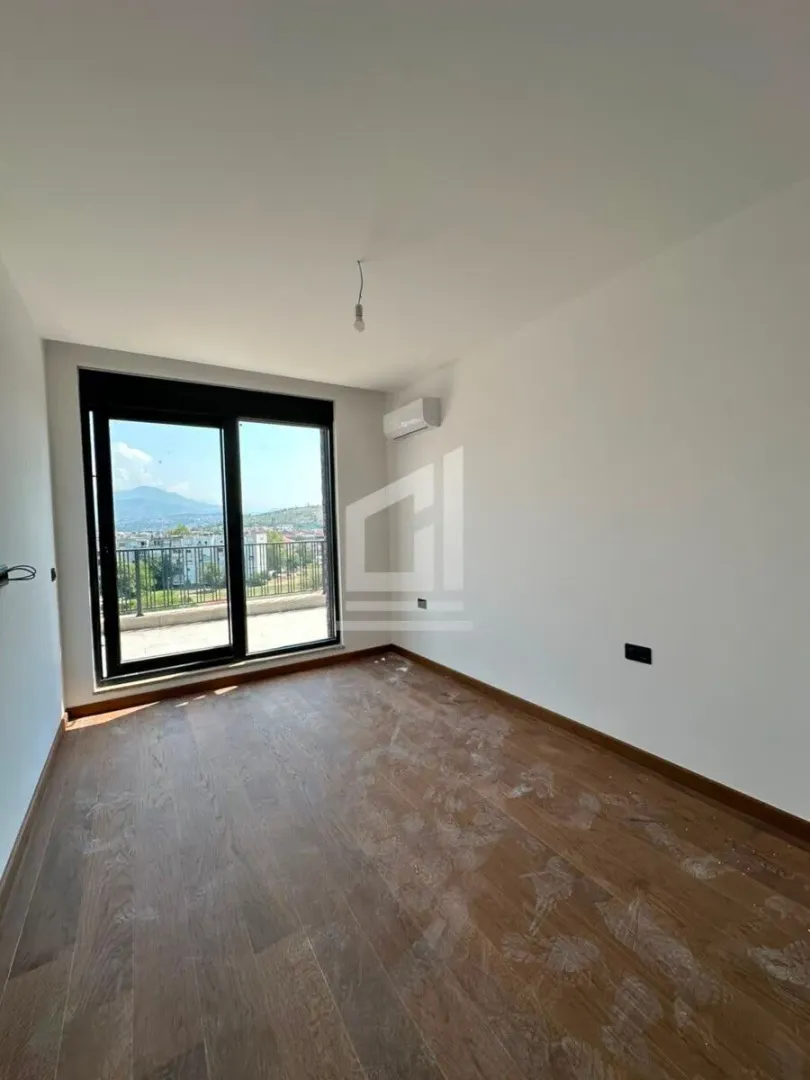 Prodaja, jednosoban stan, 55m², Zagorič, Podgorica