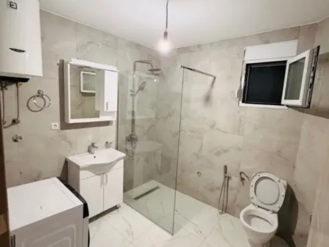 Izdavanje, jednosoban stan, 70m², Donja Gorica, Podgorica - image 5