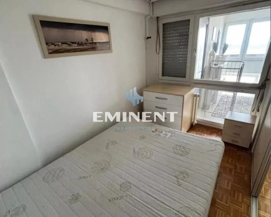 Rent, apartment, 52m², Profesorska Kolonija, Palilula Sve Podlokacije