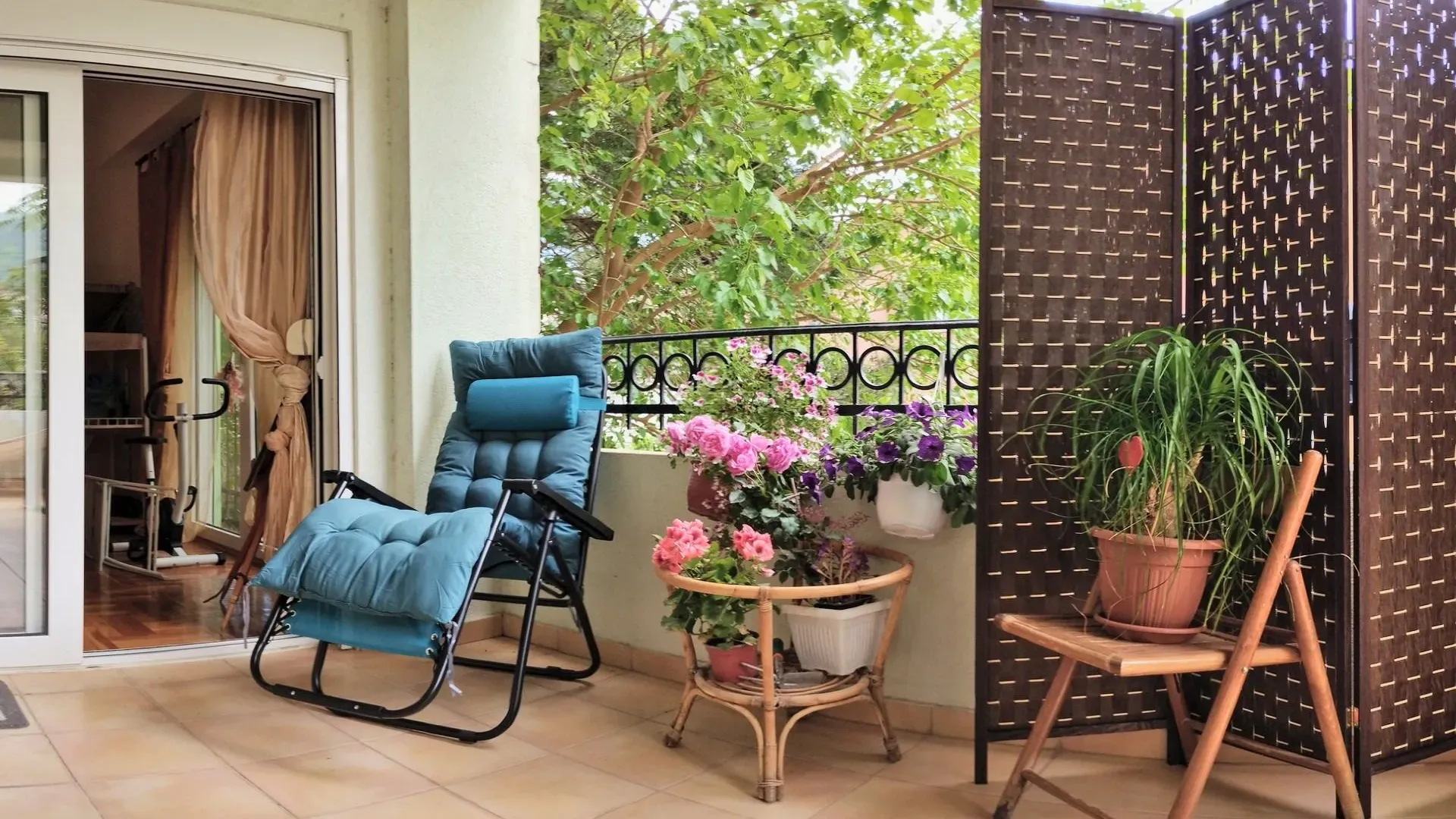 Sale, one bedroom apartment, 65m², Maine, Budva