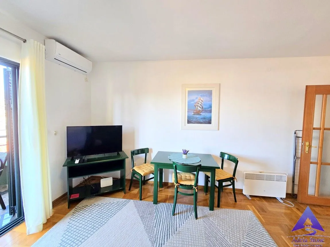 Prodaja, jednosoban stan, 45m², Pržno, Budva