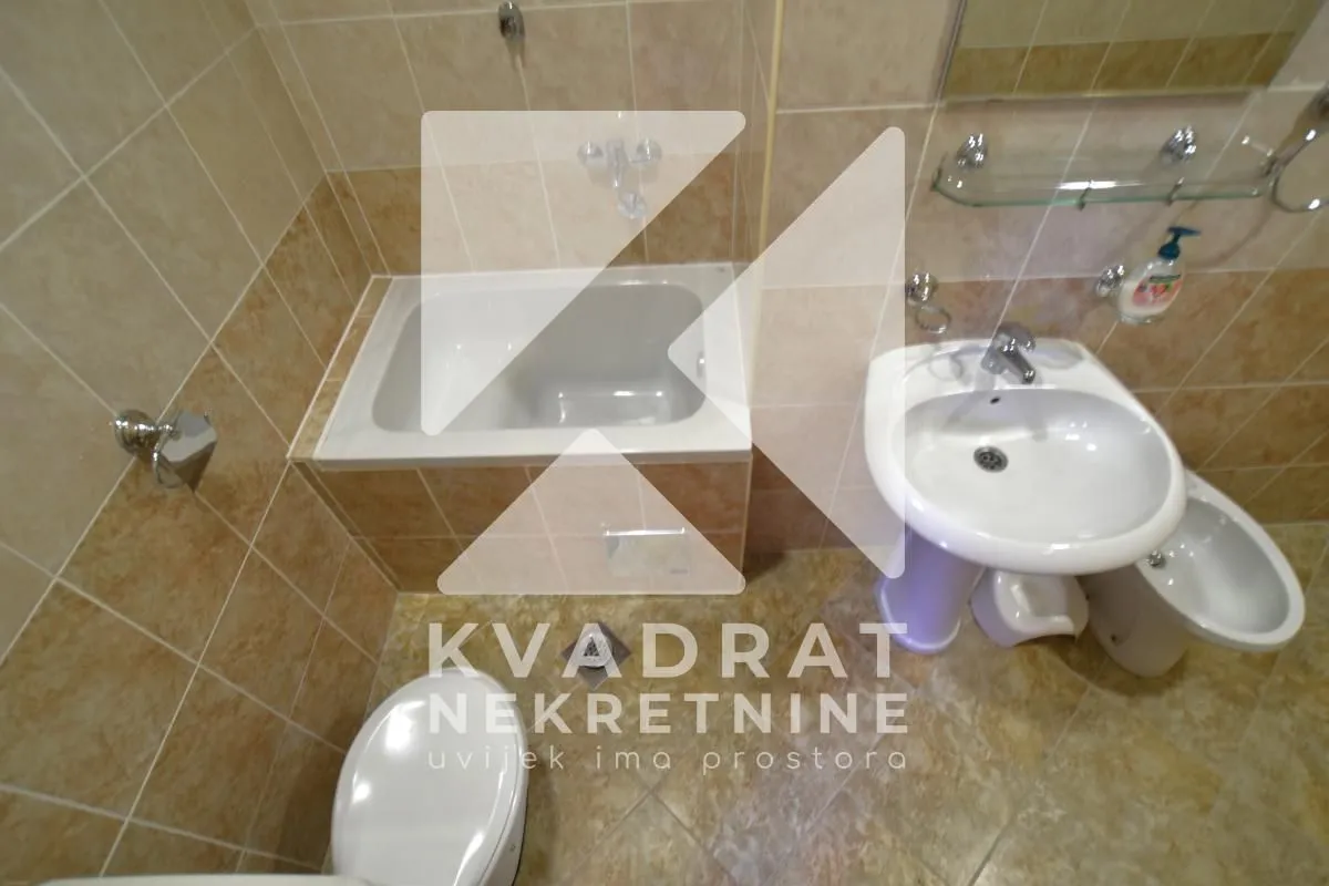Prodaja, trosoban stan, 94m², Zagorič, Podgorica