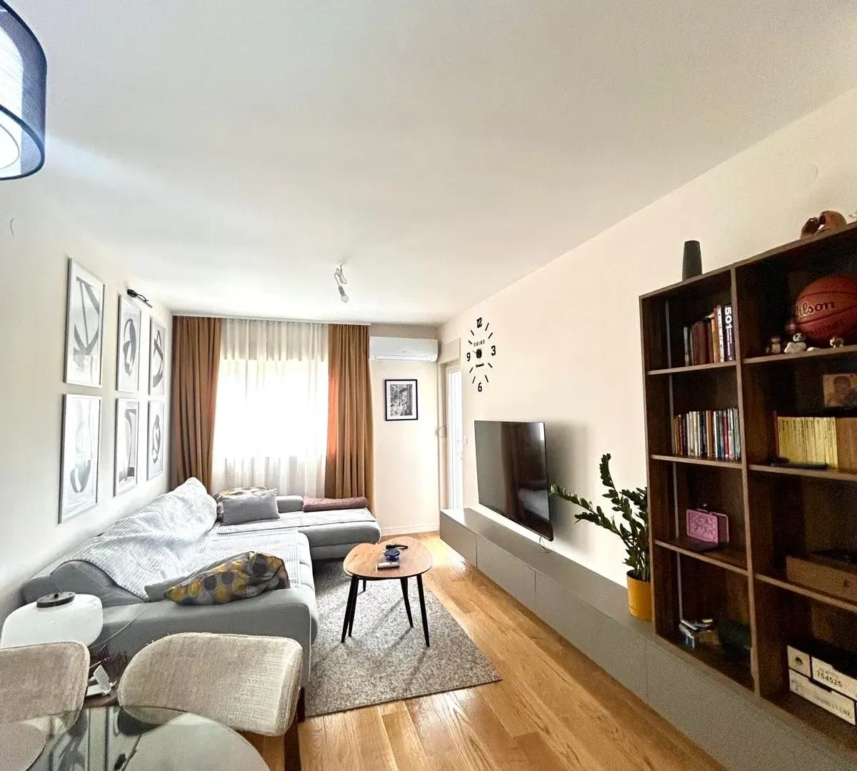 Rent, one bedroom apartment, 42m², Central Point, Podgorica
