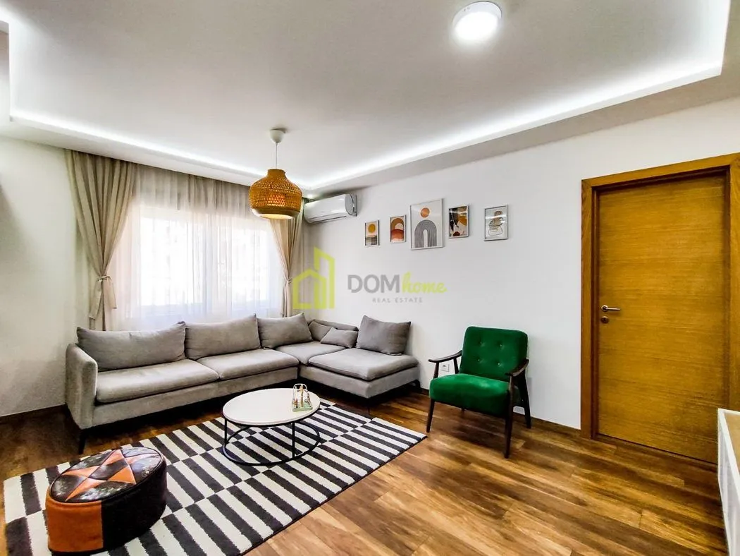 Prodaja, trosoban stan, 89m², Autobuska stanica, Podgorica