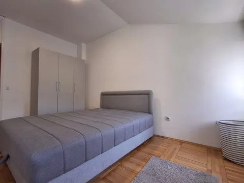 Rent, apartment, 60m², Stari Aerodrom, Podgorica - image 8