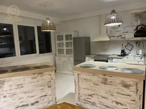 Izdavanje, stan, 100m², Centar, Novi Sad - image 2